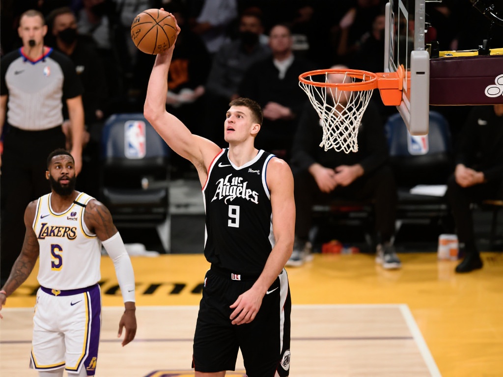 曼城挖角亚 曼城挖角亚